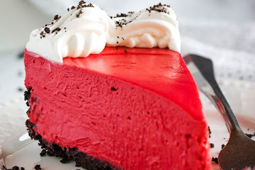 No Bake Red Velvet Cheesecake