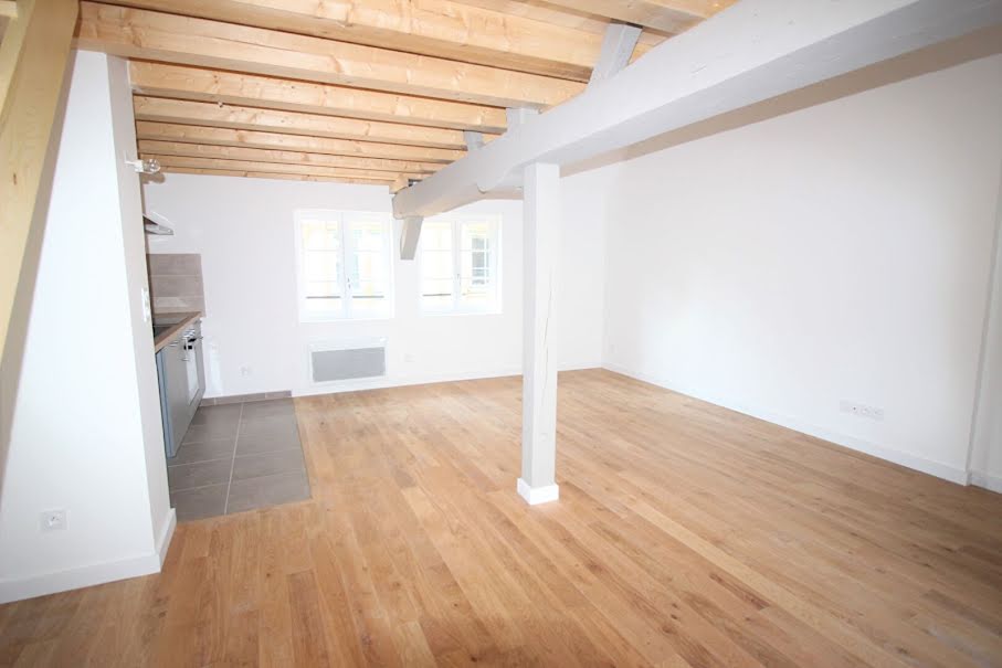 Location  appartement 3 pièces 55.06 m² à Troyes (10000), 670 €