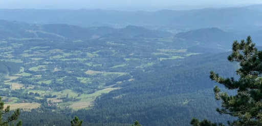 Spasioci krenuli u izvlačenje povređene žene iz kanjona Crne reke na Divčibarama