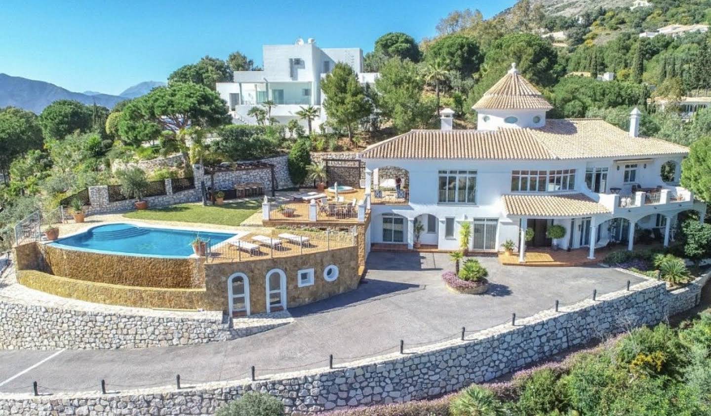 Villa with pool and terrace Mijas