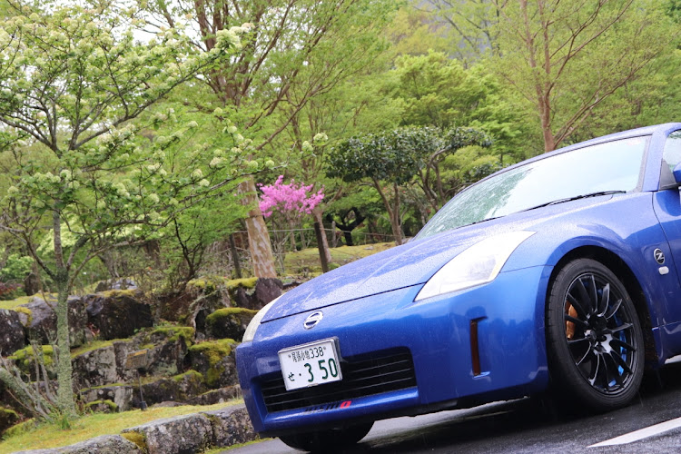 フェアレディZの峠道は最高・洗車したのに雨降ってきた・潮風は気持ちいいが車の敵・高級車珍車とすれ違うとテンションMAX・GWはどこも混んでて疲れるねに関するカスタム事例の投稿画像8枚目