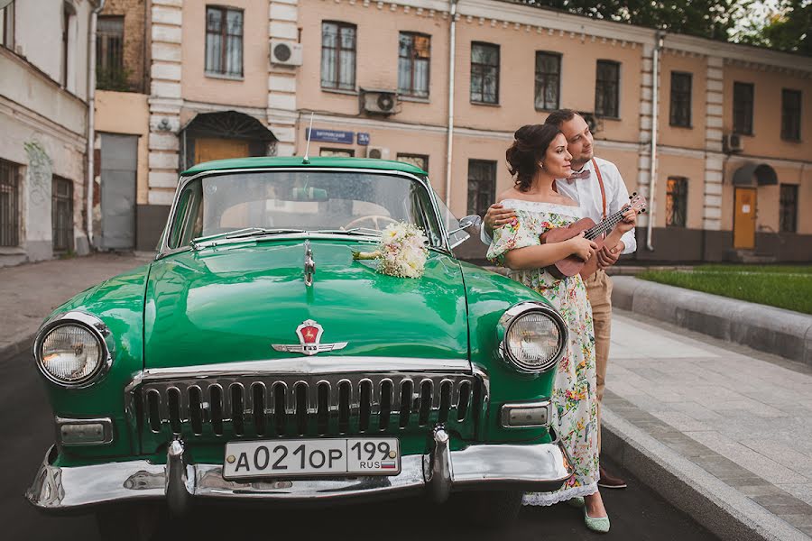 Wedding photographer Nadya Solnceva (photosolntse). Photo of 24 July 2015