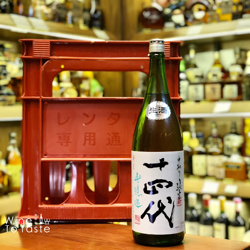 十四代　角新　中取り　特別純米　無濾過1800ml 十四代 角新無濾過 | Sakenomy - 日本酒を知り、日本を知る