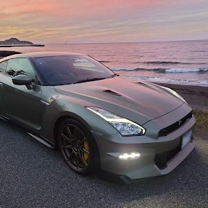 NISSAN GT-R R35