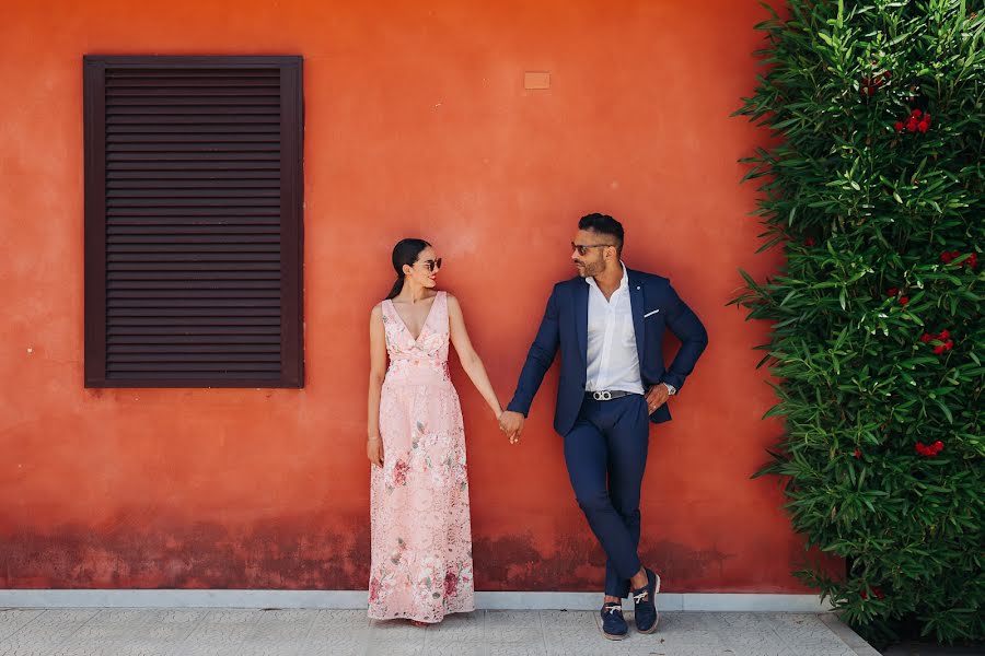 Fotógrafo de casamento Denis Zuev (deniszuev). Foto de 11 de junho 2018