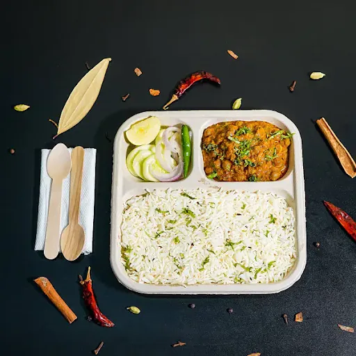 Amritsari Pindi Chole With Rice