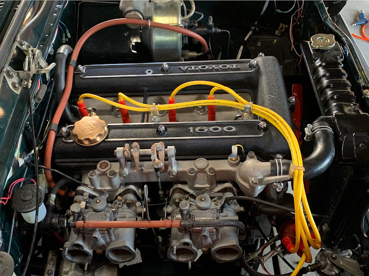 1600GTのトヨタ1600GT・ソレックス・旧車・レストア・RT55に関するカスタム事例の投稿画像3枚目