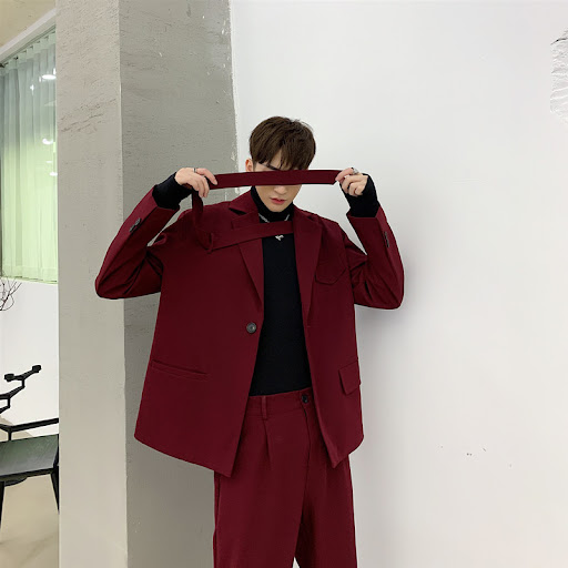 Title 5, Mens Irregular Tie Loose Profile Suit Coat. As...