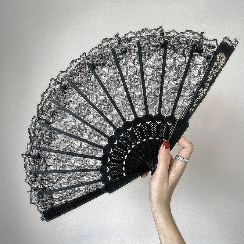 Šuplji Čipkasti Sklopivi Ventilator za Umjetnost Poklon Dekoraciju. Idealan za venčanja, zabave, poklone i zanatske projekte. Dodaje eleganciju i šarm.