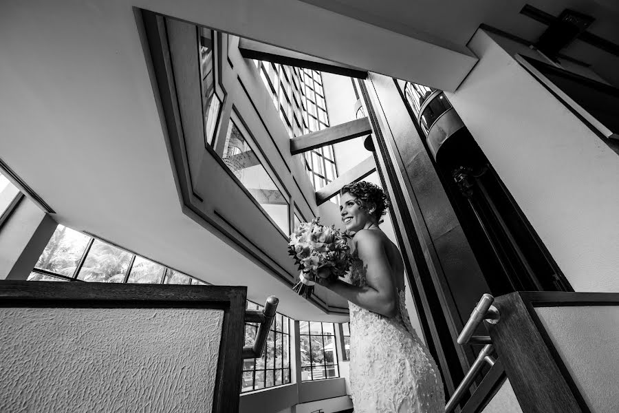 Wedding photographer Carina Rodríguez (altoenfoque). Photo of 3 December 2018