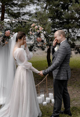 शादी का फोटोग्राफर Viktoriya Belousova (vivabalusova)। अक्तूबर 13 2022 का फोटो