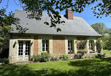 Maison avec terrasse 1