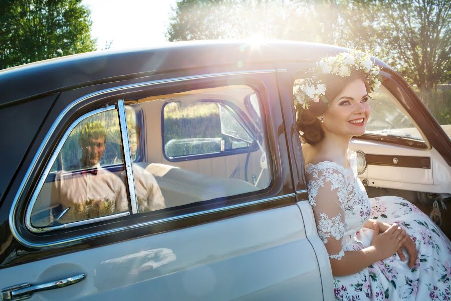 Fotógrafo de bodas Lena Astafeva (tigrdi). Foto del 23 de noviembre 2016