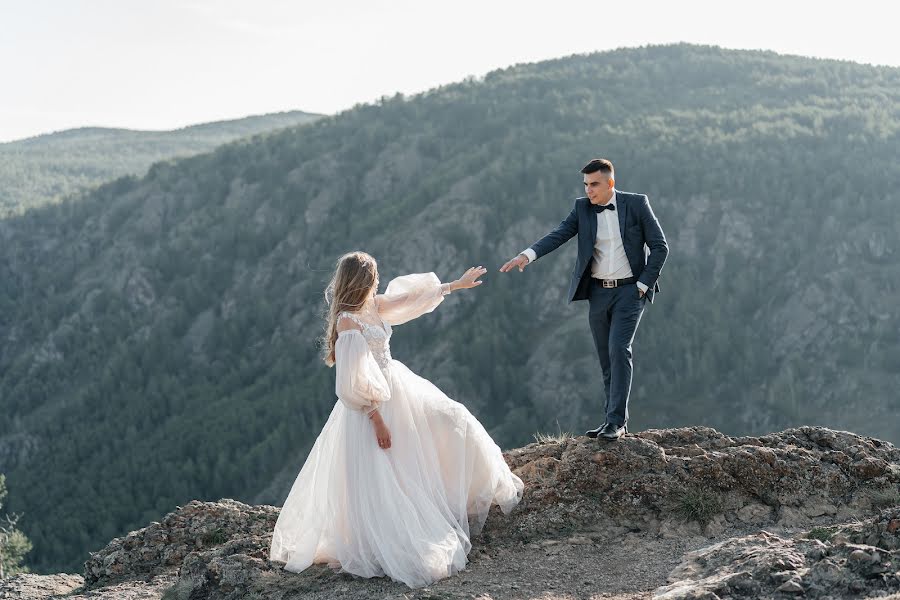 Fotógrafo de casamento Elena Molodzyanovskaya (molodzyanovskaya). Foto de 9 de abril 2022