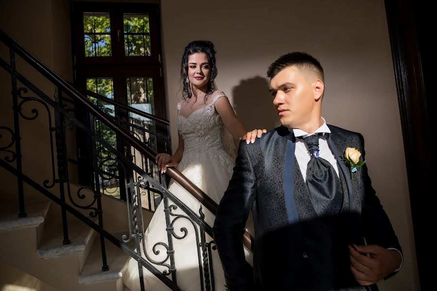 Fotografo di matrimoni Cristian Burlacu (crsphotographer). Foto del 6 novembre 2018