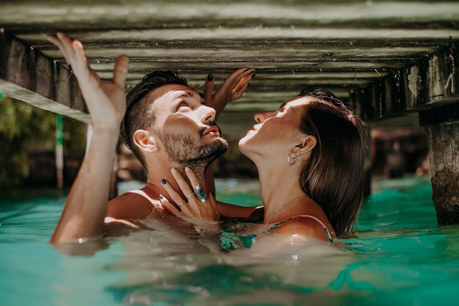 Fotografo di matrimoni Julieta Rabadan (julirabadan). Foto del 22 settembre 2021