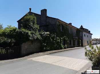 maison à Beaumarchés (32)