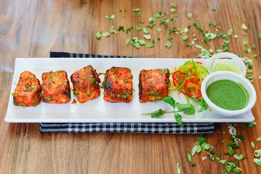 Achari Paneer Tikka [6 Pieces]