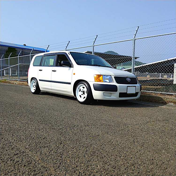 サクシードバンのプロサク・tc01・サクシードバン・商用車カスタムに関するカスタム事例の投稿画像1枚目