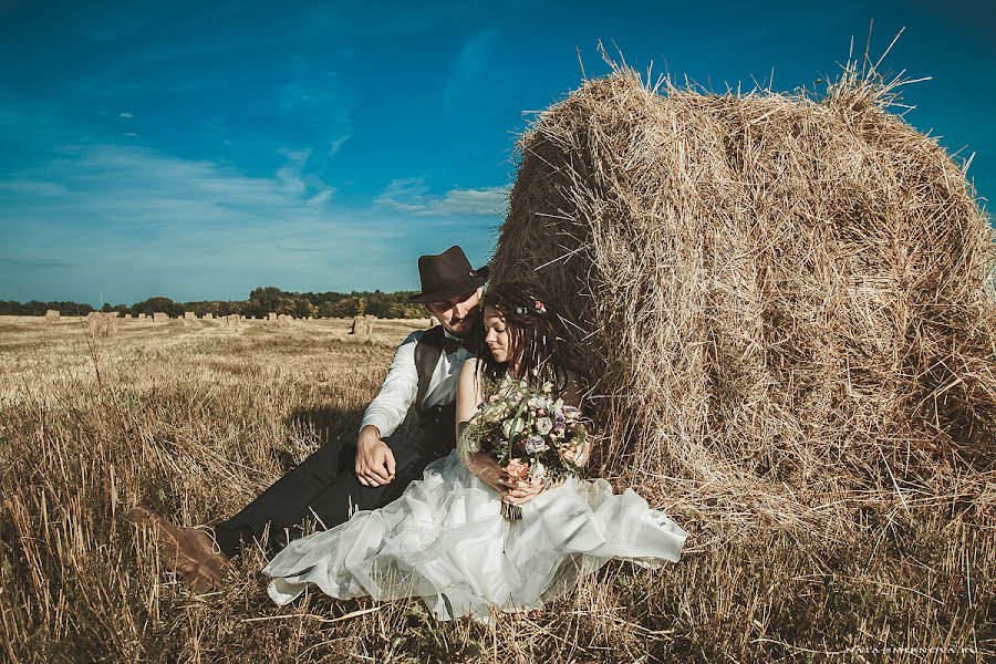 Wedding photographer Nata Smirnova (natasmirnova). Photo of 26 October 2017