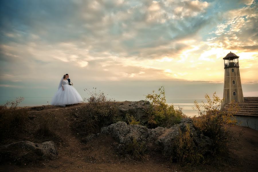 Wedding photographer Yuliya Aleynikova (yliaalei). Photo of 22 April 2022