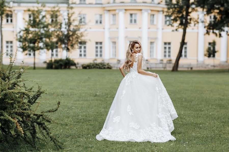 Fotógrafo de bodas Polina Pavlova (polina-pavlova). Foto del 24 de marzo 2019