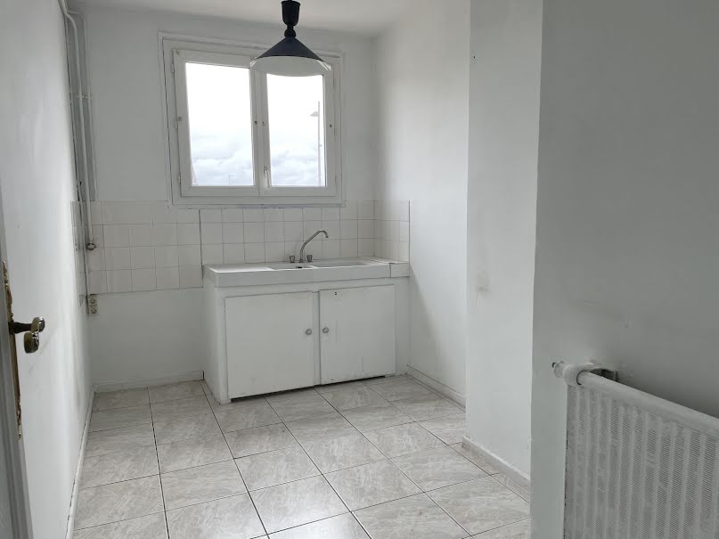 Vente appartement 4 pièces 65 m² à Le Mans (72000), 73 000 €