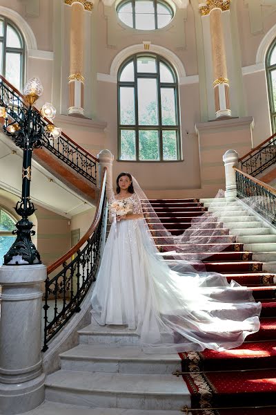 Fotógrafo de casamento Sandris Kūlinš (sandrisfoto). Foto de 9 de agosto 2020