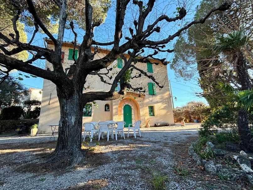 Vente maison 8 pièces 265 m² à Grasse (06130), 789 000 €