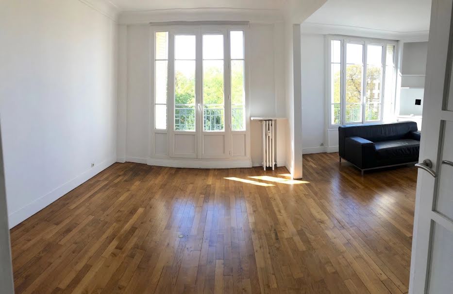 Location  appartement 4 pièces 90.4 m² à Vanves (92170), 2 400 €