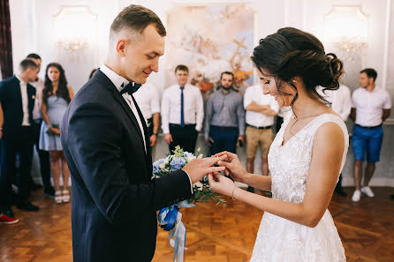 Wedding photographer Polina Mishurinskaya (lina123). Photo of 12 January 2019