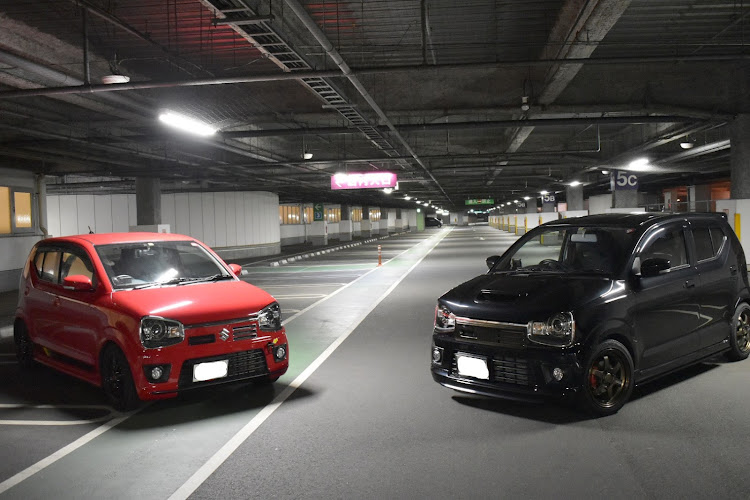 アルトワークスの夜の撮影会・立体駐車場・チームローガン・一眼レフ初心者・ラー活に関するカスタム事例の投稿画像11枚目