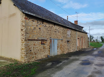 maison à Saint-Pierre-des-Landes (53)