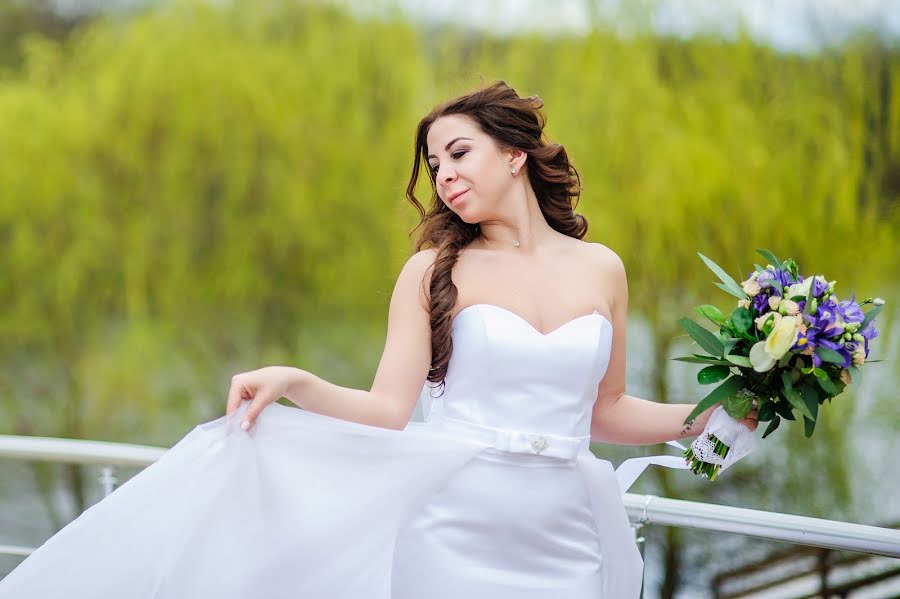 Nhiếp ảnh gia ảnh cưới Alena Dmitrienko (alexi9). Ảnh của 9 tháng 5 2018