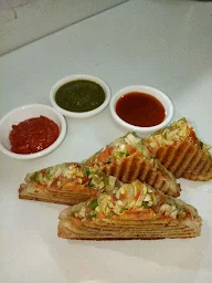 Chef Juhi's Fast Food Corner photo 4