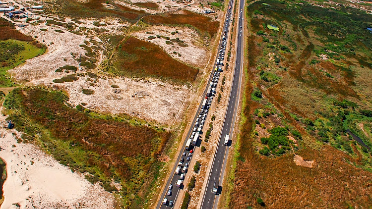 A roadblock on the N2 near Cape Town on April 1.