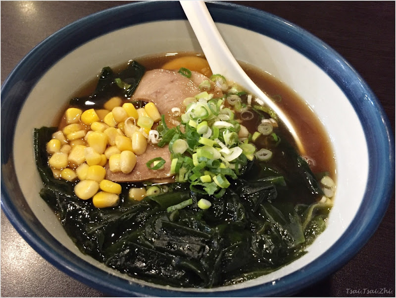 九湯屋日本拉麵(三重重陽店)|平價樸實的高C/P值拉麵，內用還有飲料無限暢飲!