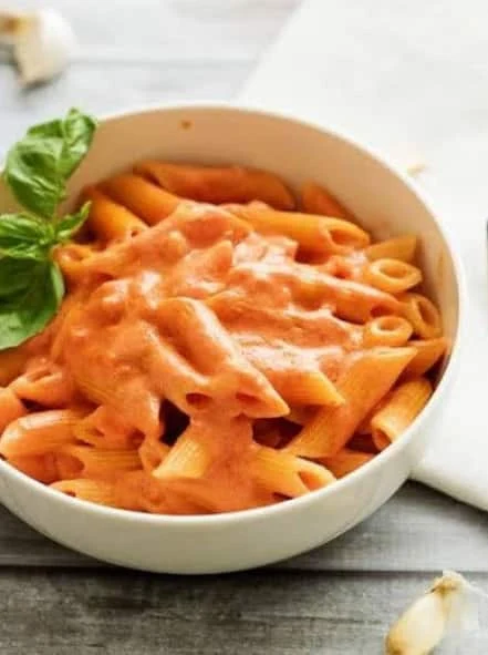 Pink Sauce Penne Pasta - Veg