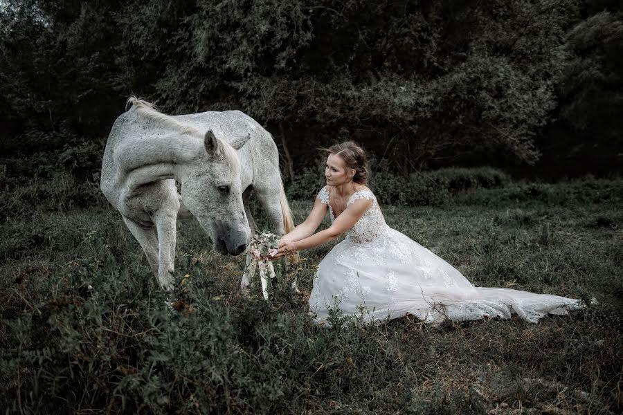 Fotografo di matrimoni Yiannis Tepetsiklis (tepetsiklis). Foto del 4 settembre 2019