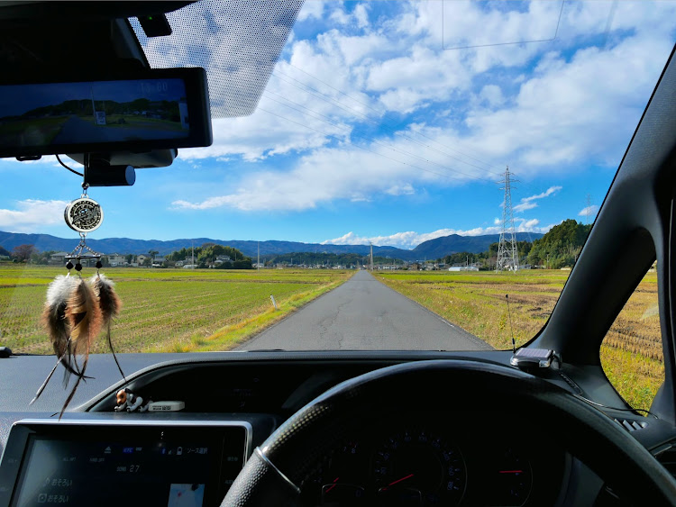 ヴォクシーの洗車・タイヤ・ホイール交換・スタッドレスタイヤへ交換・冬に向けての準備・田舎の風景に関するカスタム事例の投稿画像4枚目