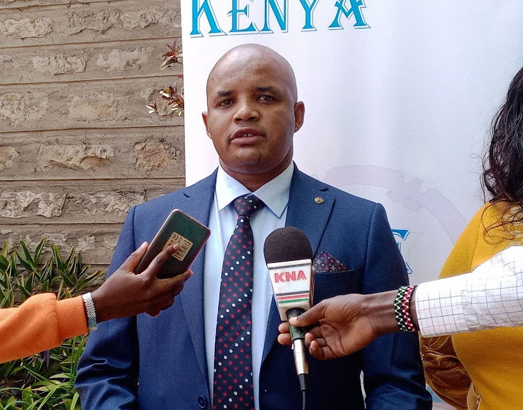 Kenya Private Schools Association national vice chairperson Solomon Munenein Kerugoya during the KPSA central region members meeting