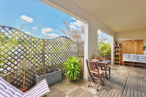 Apartment with terrace 1