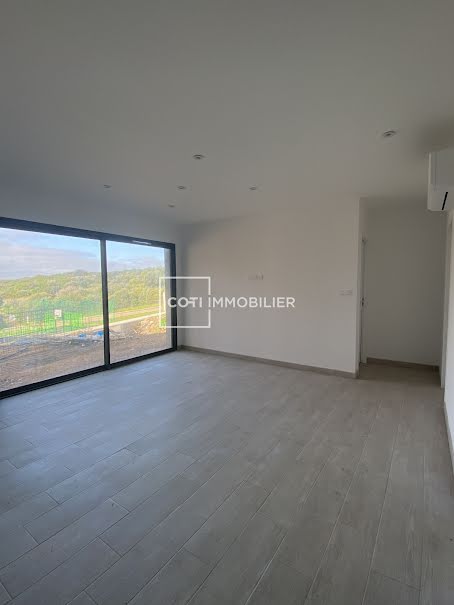 Location  appartement 3 pièces 64 m² à Propriano (20110), 790 €