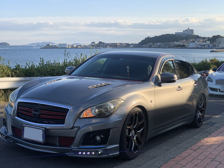 フーガの愛知県知多郡南知多町・チッタナポリ・ナポリタワー・単独撮影分・医療従事者にエールを❗️に関するカスタム事例の投稿画像7枚目