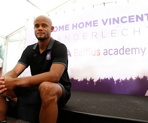 Sourires, classe, ambition : que retenir de la conférence de presse de Vincent Kompany ?