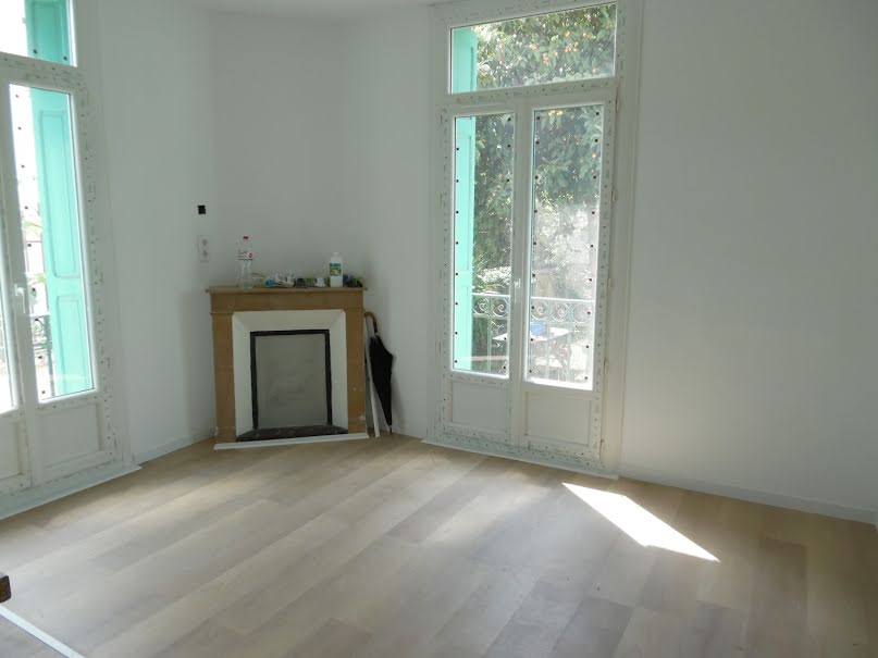 Location  appartement 2 pièces 30.09 m² à Amélie-les-Bains-Palalda (66110), 485 €