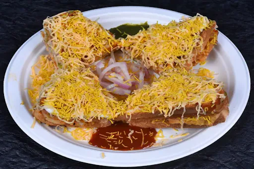 Melting Cheese Special Sevpuri Sandwich