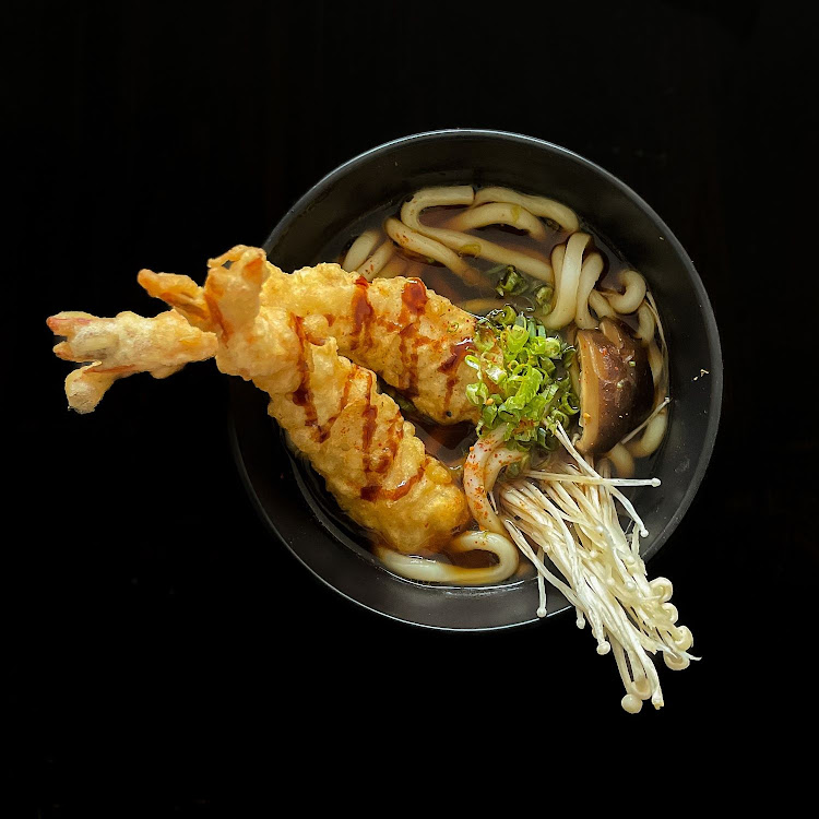 How's Your Oni? tempura prawn udon.