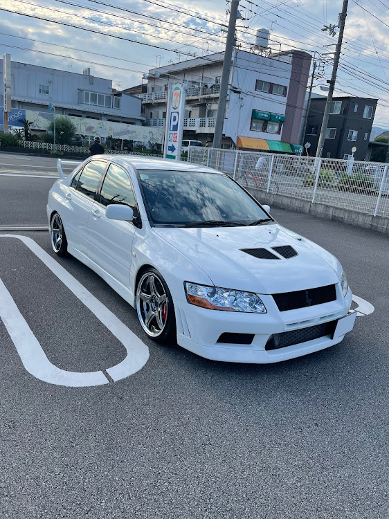ランサーエボリューションのドライブ・洗車・ホイール交換に関するカスタム事例の投稿画像1枚目