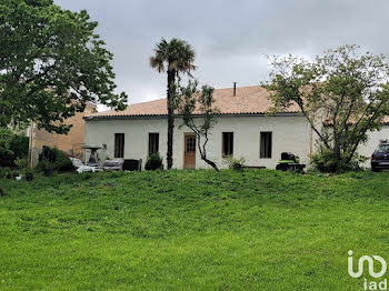 maison à Saint-Sorlin-de-Conac (17)